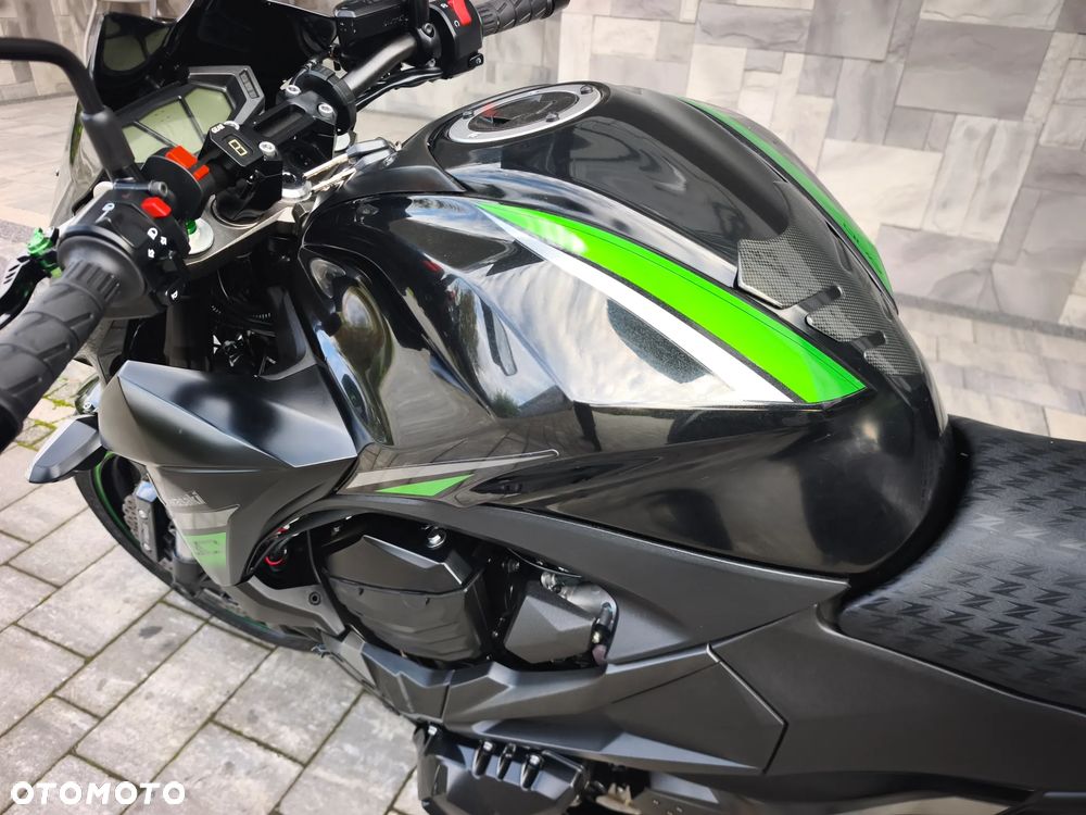 Kawasaki Z 900 - 23