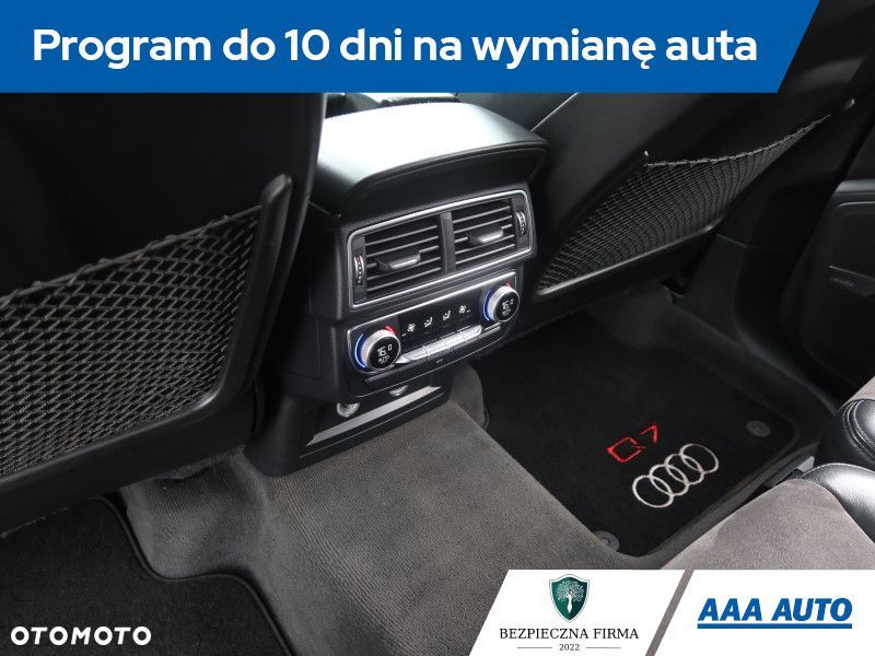 Audi Q7 - 20