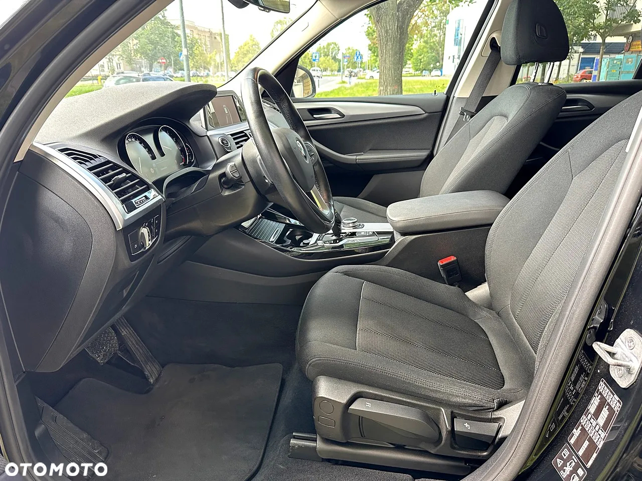 BMW X3 xDrive20i - 8