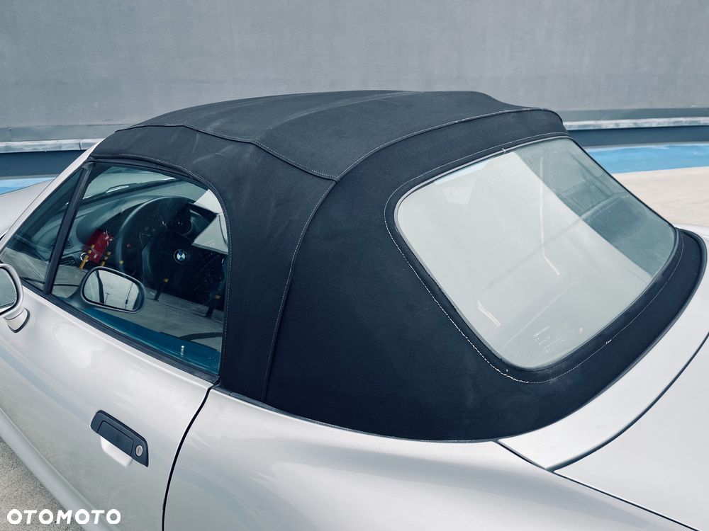 BMW Z3 3.0i - 21