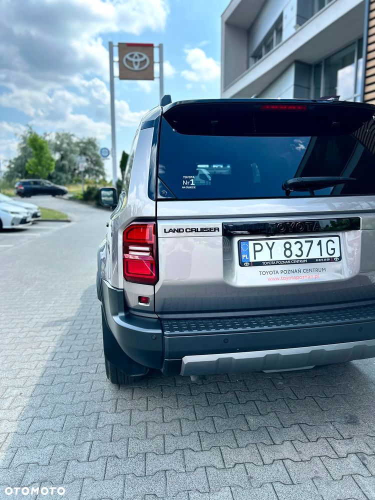Toyota Land Cruiser LC 2.8 D-4D Invincible - 8