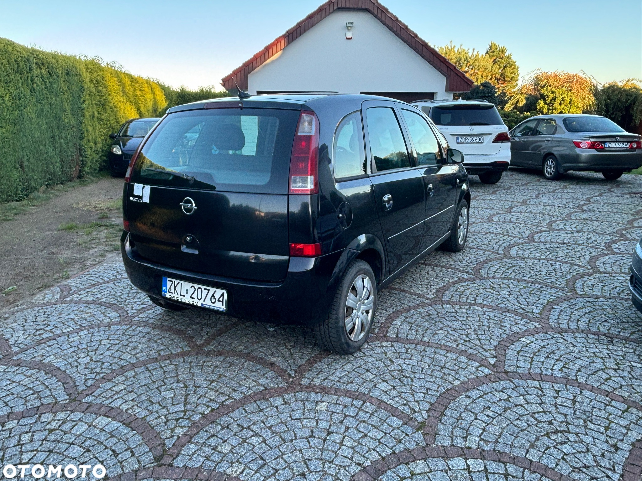 Opel Meriva 1.7 CDTI (Essentia) - 3