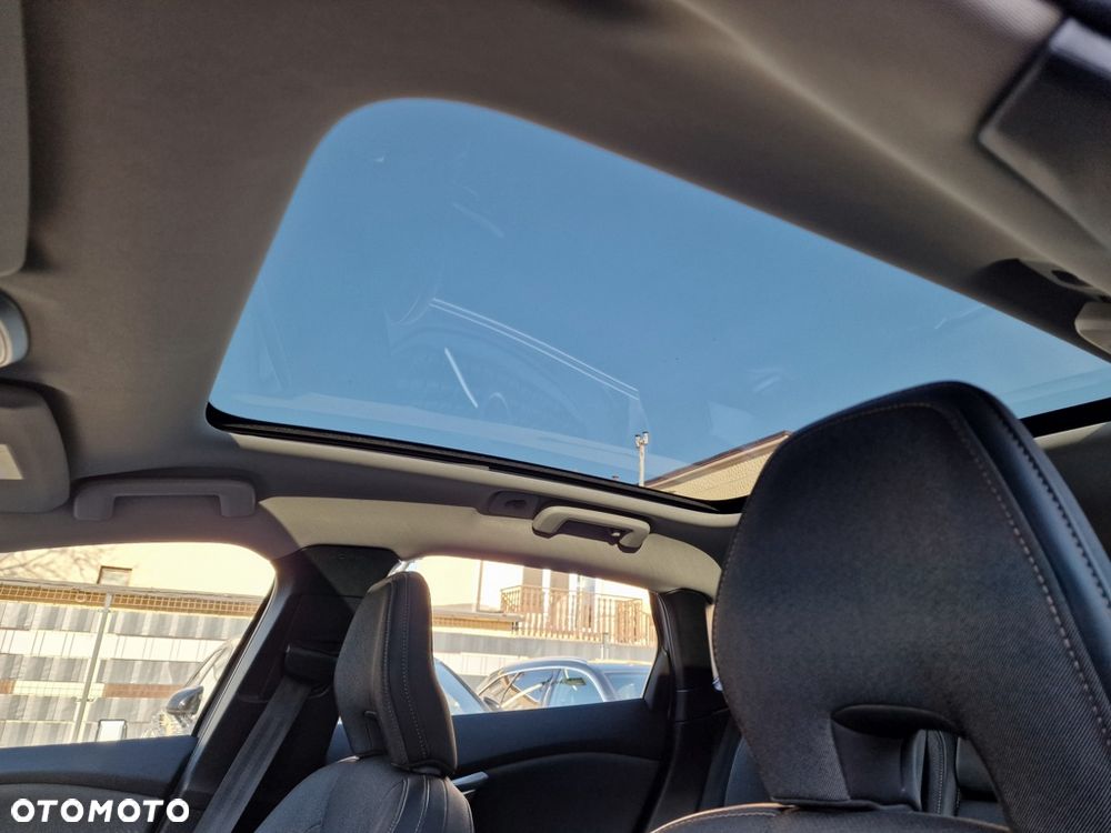 Volvo V40 Cross Country D2 Geartronic Momentum - 19