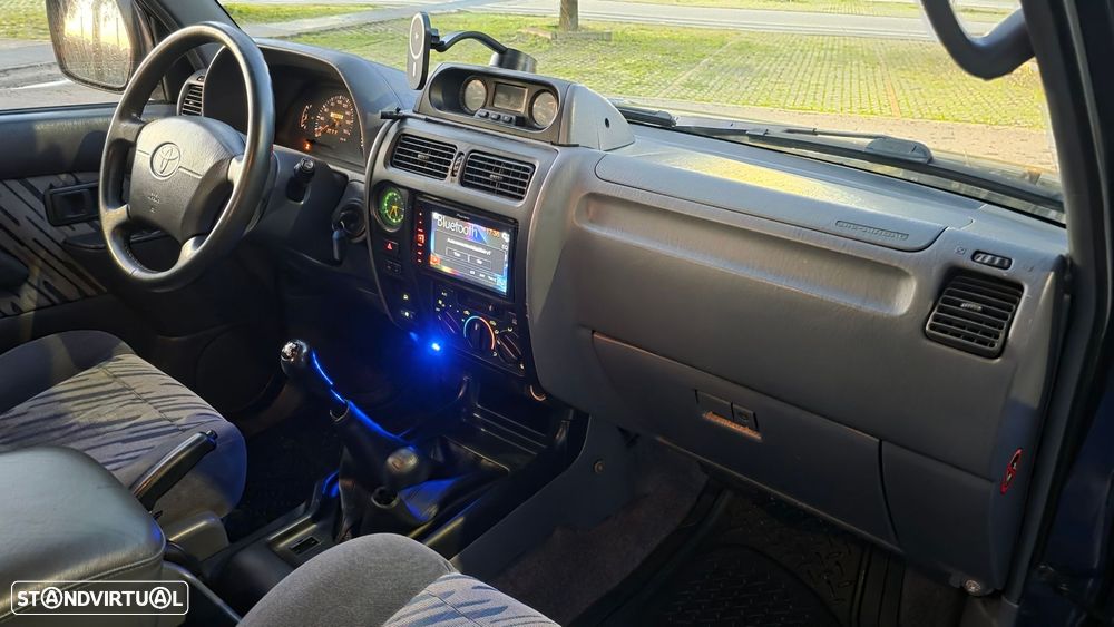 Toyota Land Cruiser 3.0 TD - 25