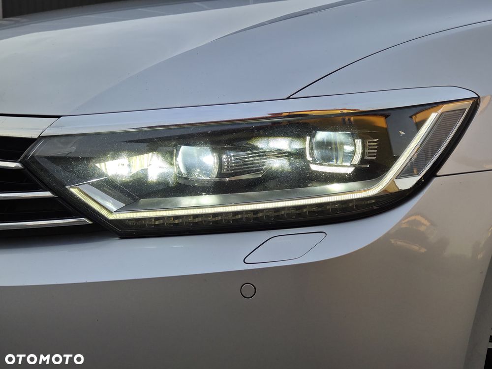Volkswagen Passat 2.0 TDI BMT Highline DSG7 - 12