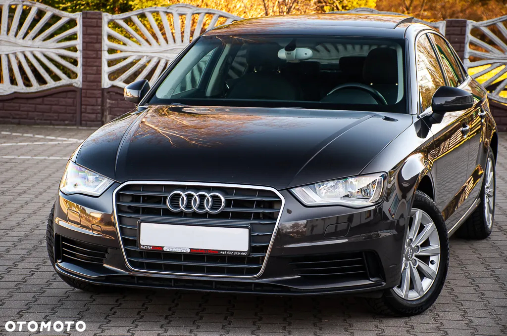 Audi A3 1.6 TDI DPF Attraction - 15