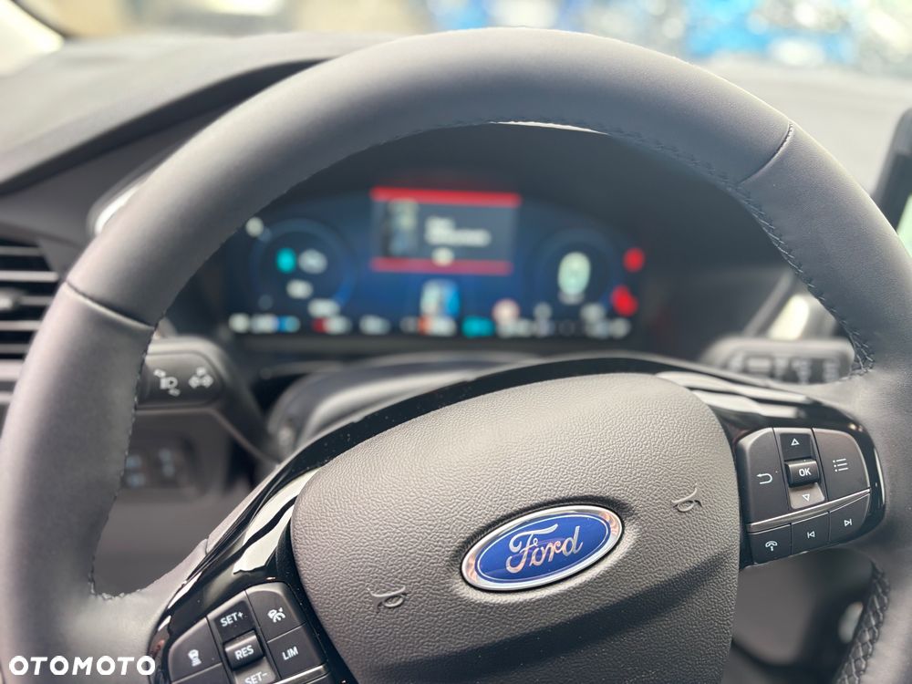 Ford Kuga 2.5P PHEV FWD Titanium eCVT - 12