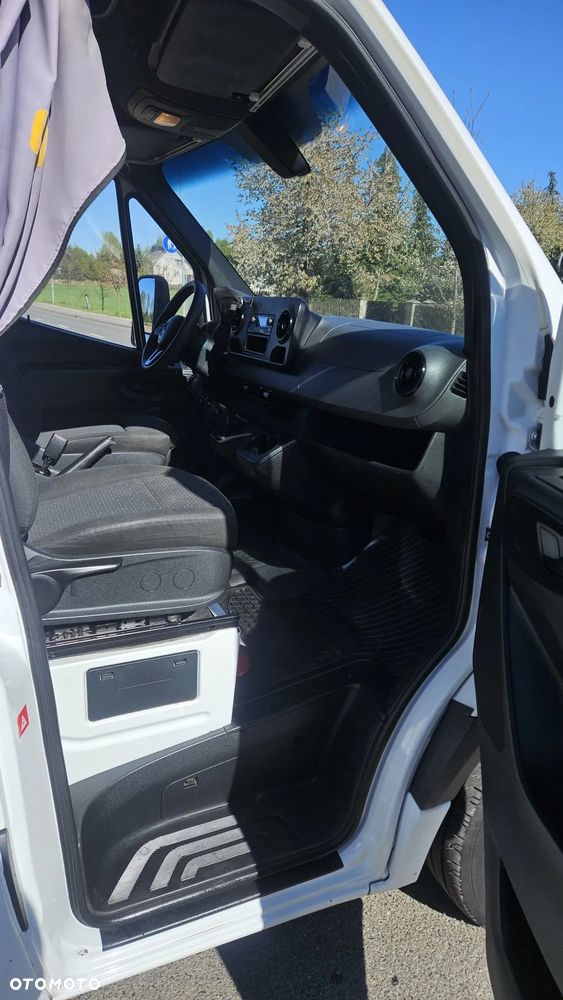 Mercedes-Benz SPRINTER - 5