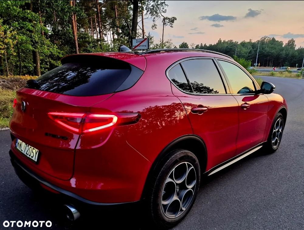 Alfa Romeo Stelvio 2.0 Turbo 16V AT8-Q4 B-Tech - 5