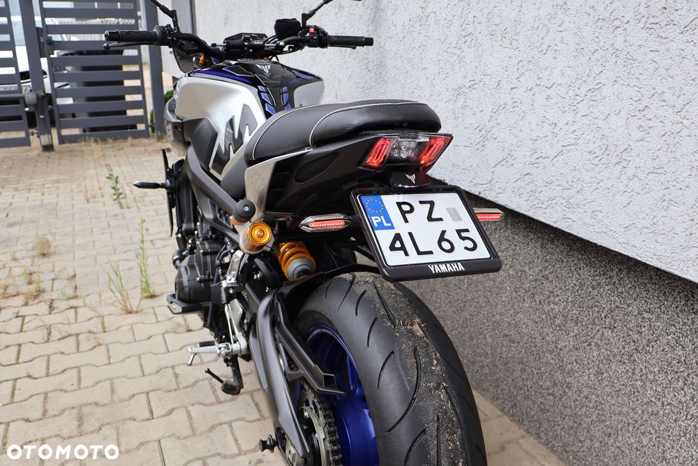 Yamaha MT - 22