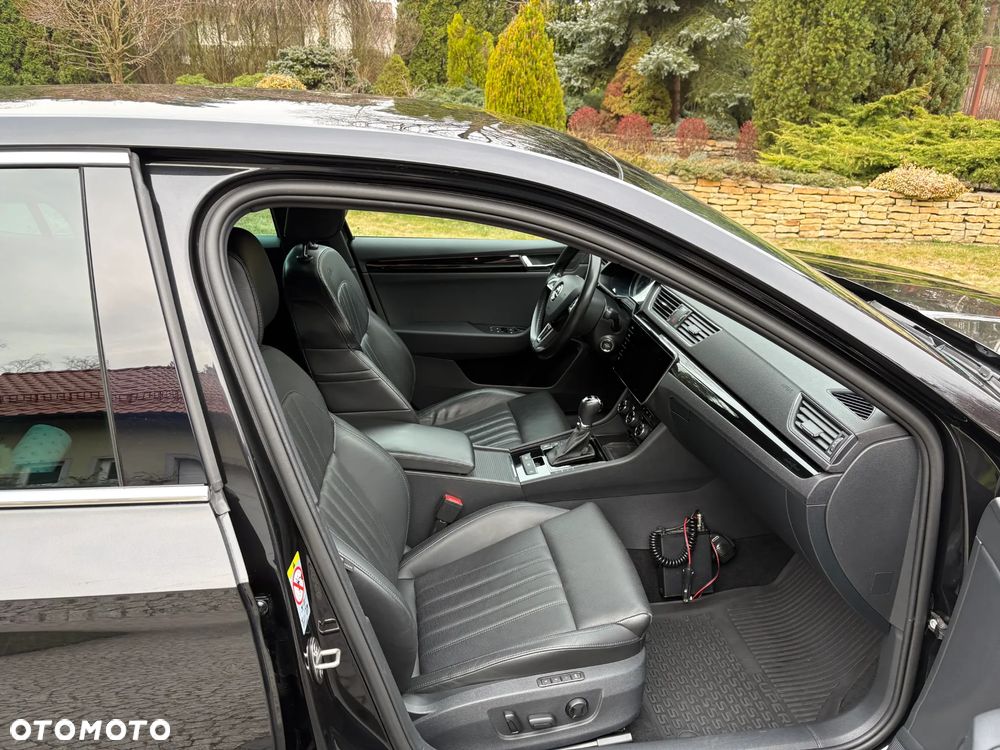 Skoda Superb 2.0 TDI 4x4 L&K DSG - 12