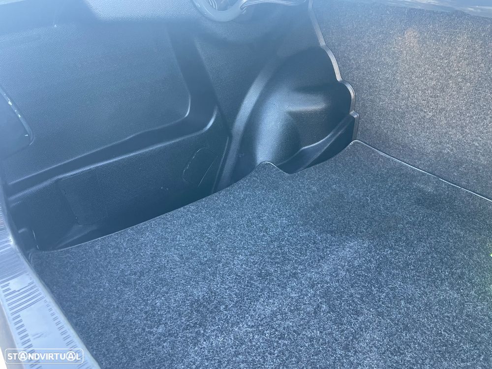 Mercedes-Benz W124 (1984-1997) - 28