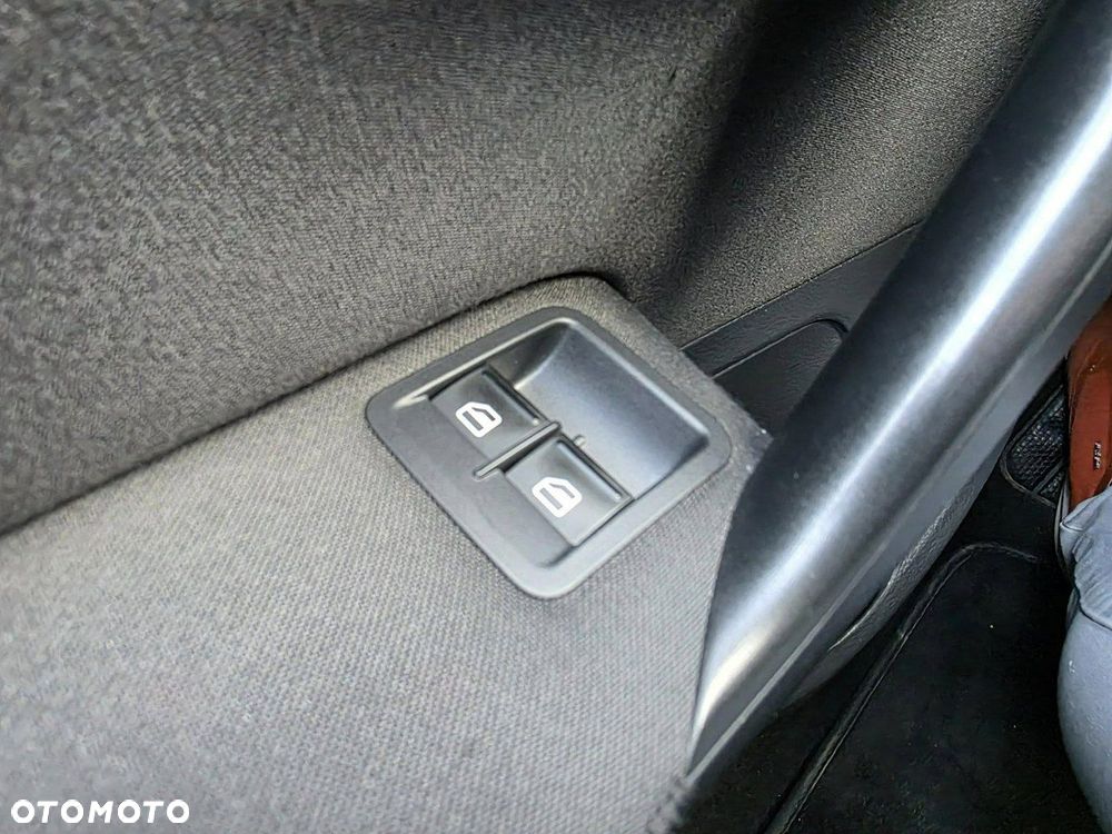 Volkswagen Polo 1.6 TDI Blue Motion Technology Trendline - 10