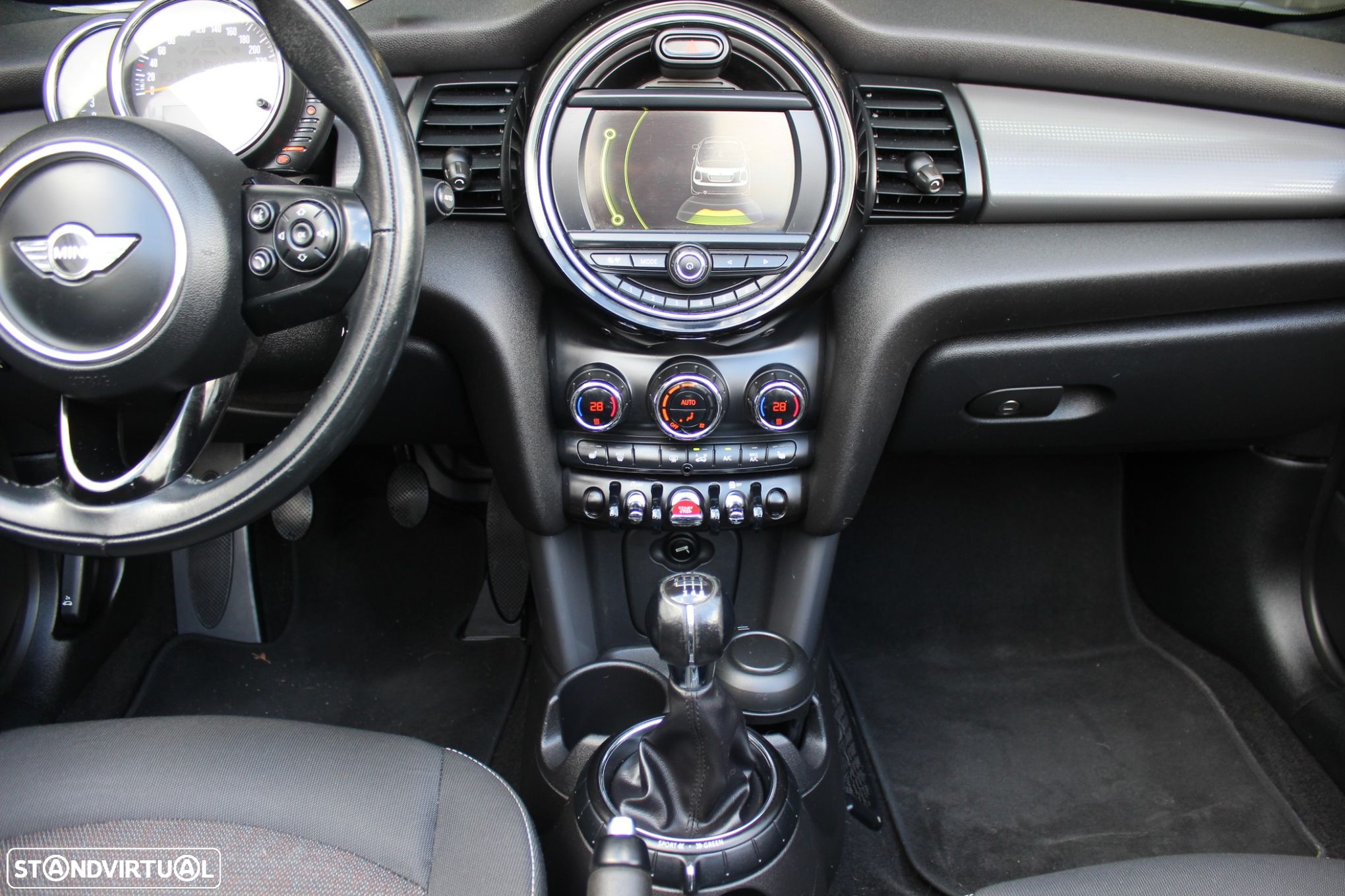 MINI 3 Portas Cooper D - 9