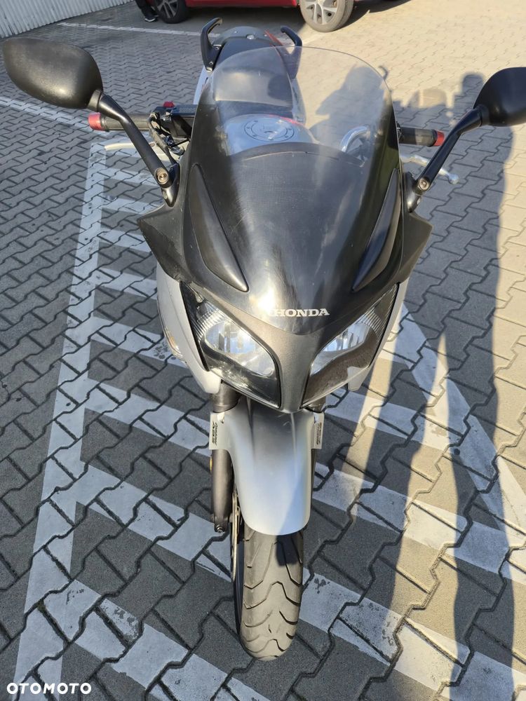Honda CBF - 6
