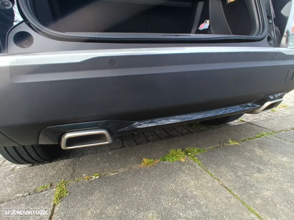 Peugeot 2008 1.2 PureTech Allure Pack - 19