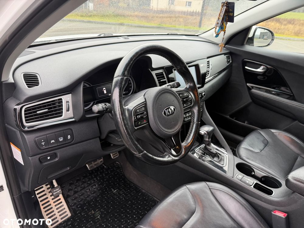 Kia Niro - 17