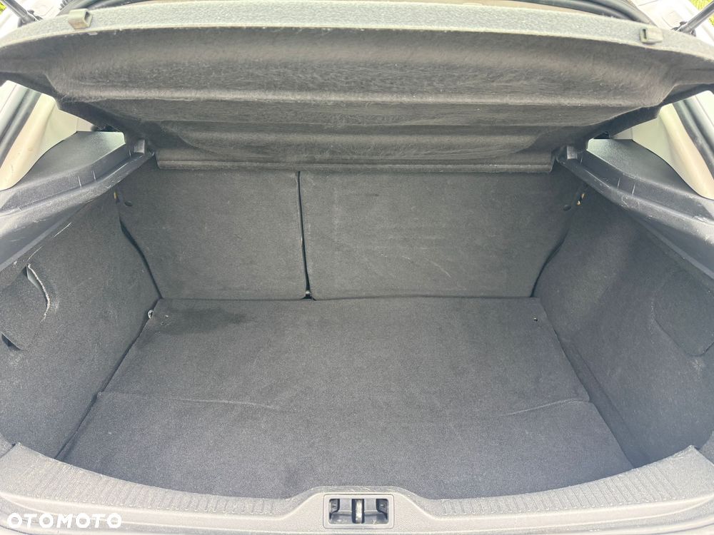 Renault Megane 1.6 16V 100 Authentique - 19