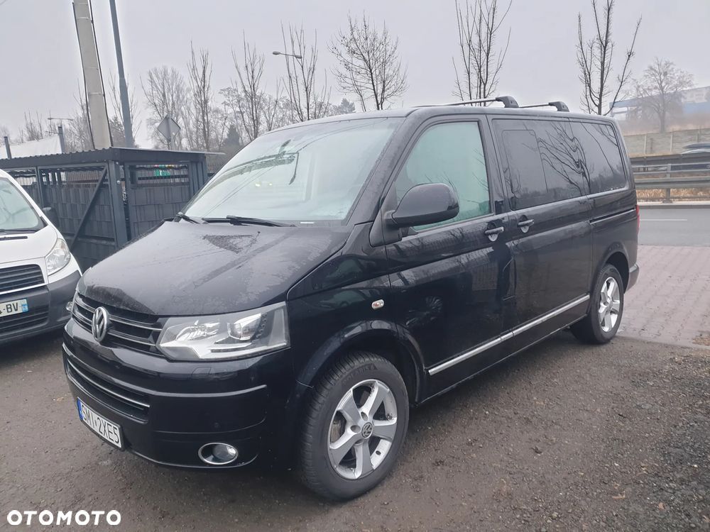 Volkswagen Multivan - 9