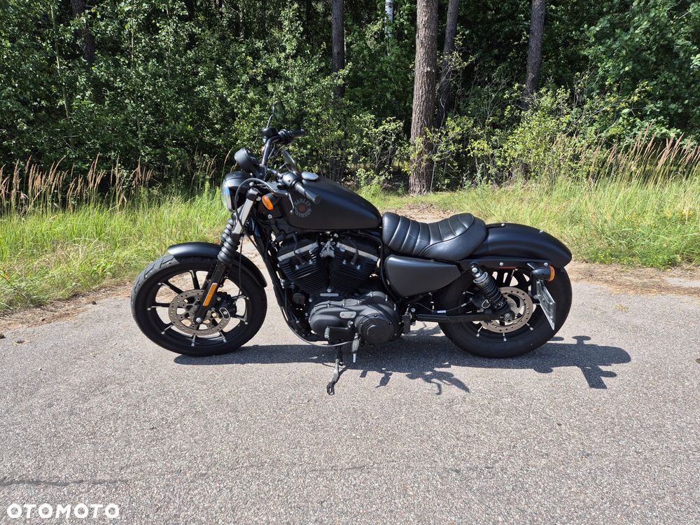 Harley-Davidson Sportster Iron 883 - 4