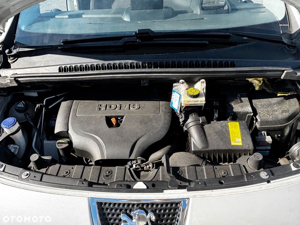 Peugeot 3008 HDi FAP 150 Allure - 19