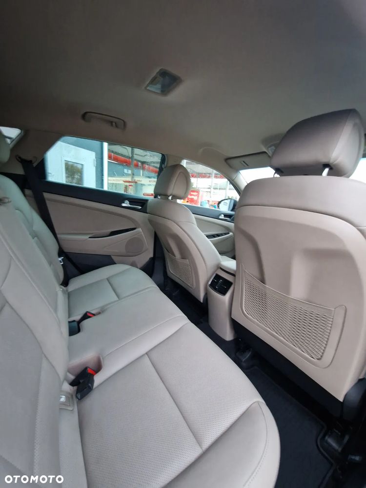 Hyundai Tucson blue 1.7 CRDi 2WD Passion Plus - 9