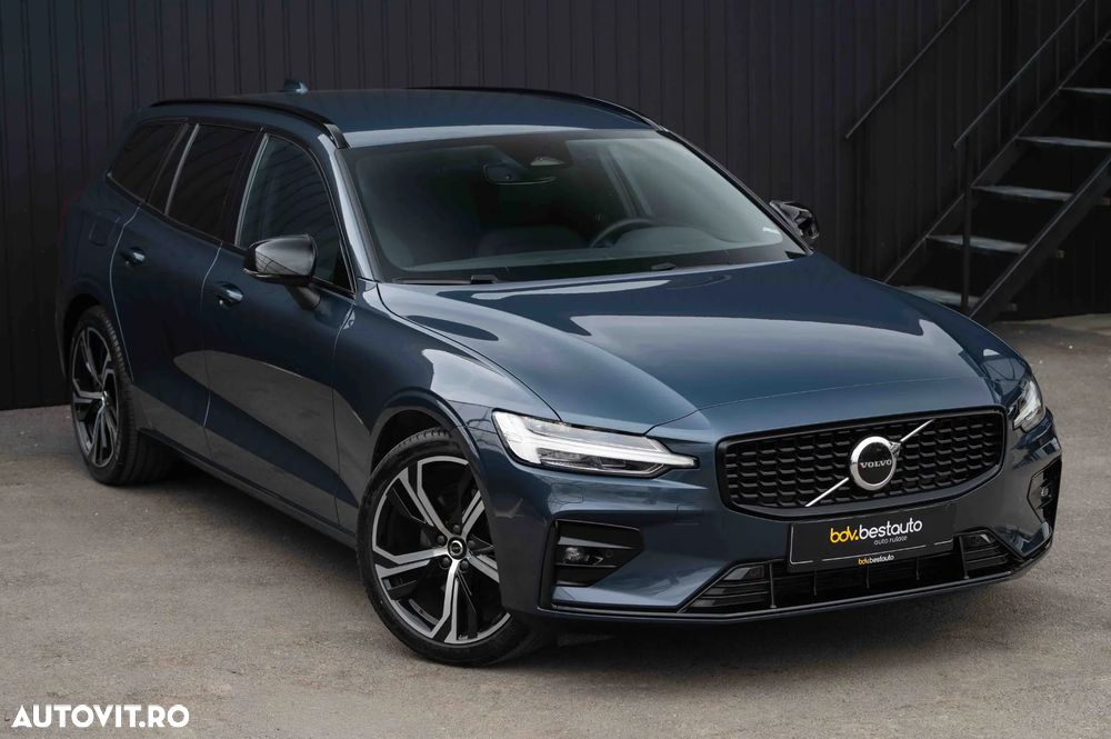 Volvo V60 B4 MHEV AT Ultimate Dark - 3
