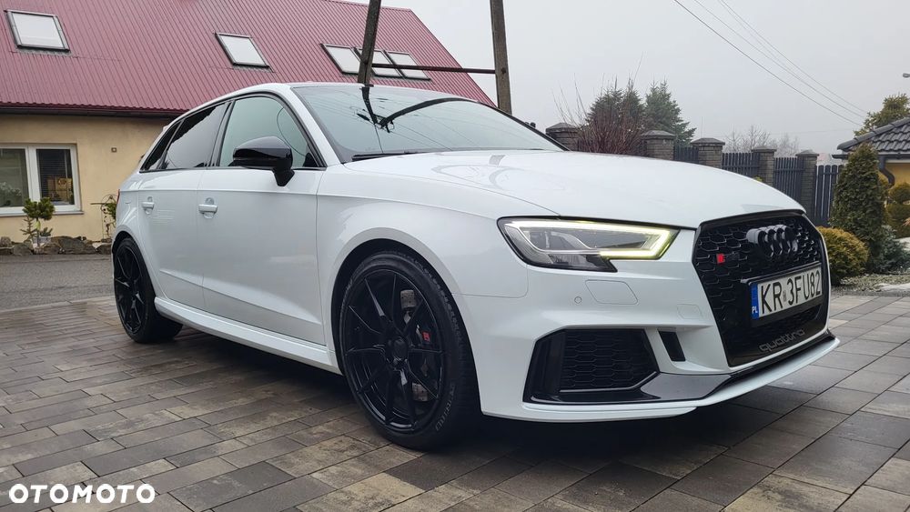Audi RS3 Sportback 2.5 TFSI Quattro S tronic - 4