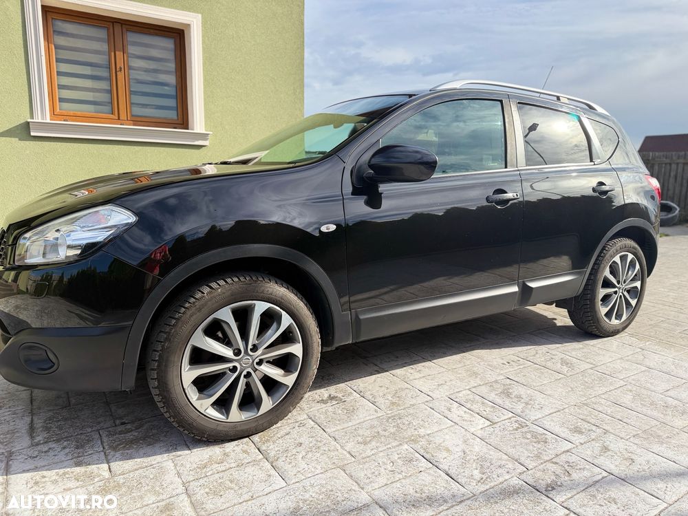 Nissan Qashqai 1.6 DCI 4 x 4 DPF tekna - 17