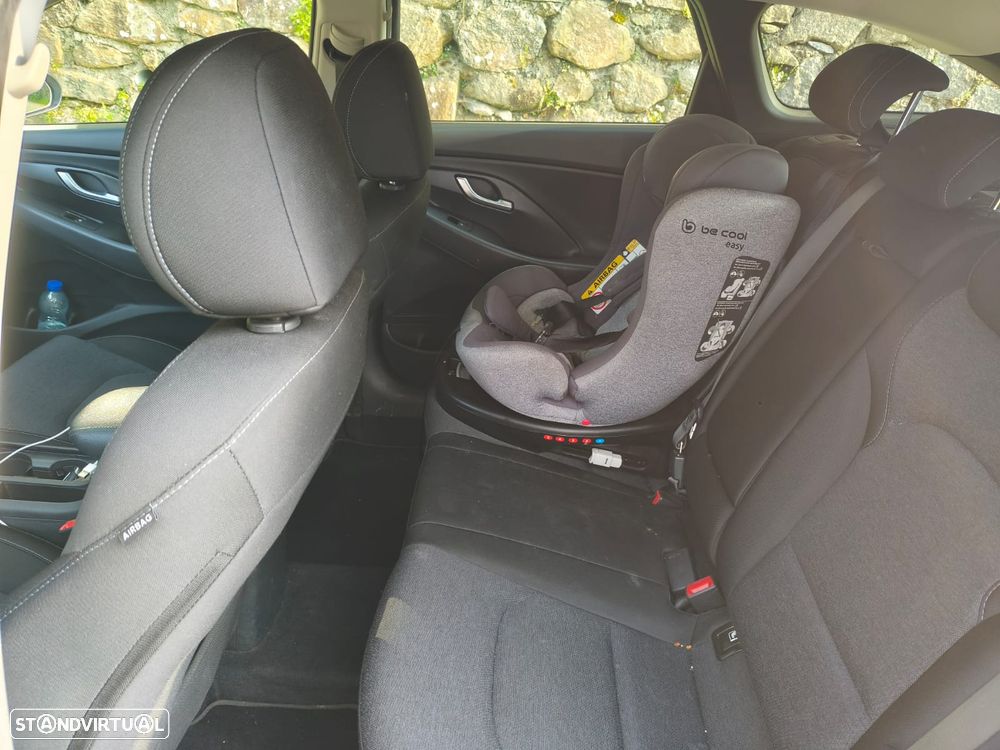 Hyundai i30 SW - 7