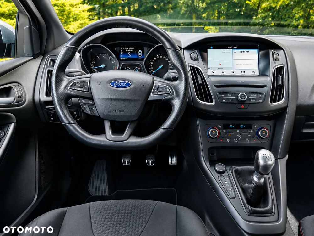 Ford Focus 1.5 EcoBoost ST-Line Black ASS - 15