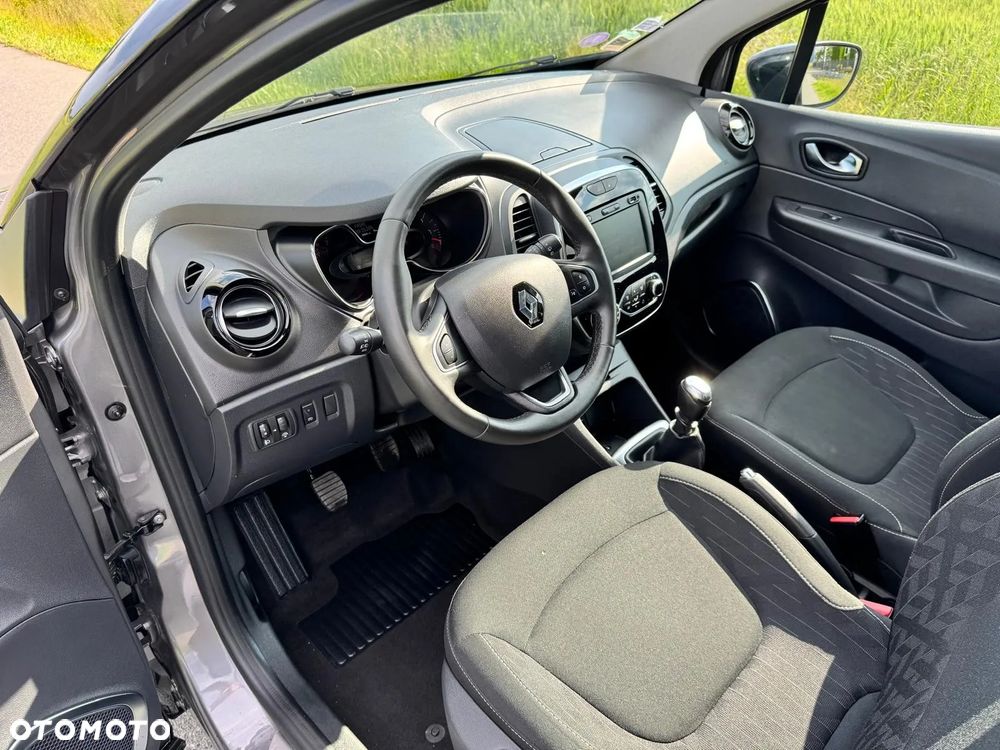 Renault Captur - 13