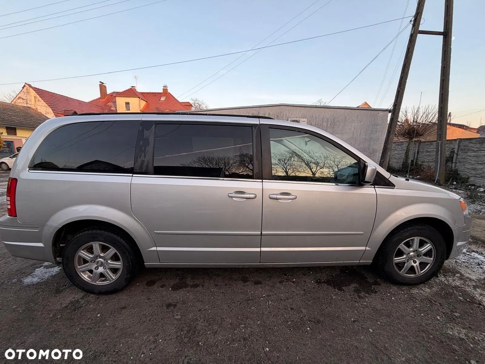 Chrysler Town & Country ver-3-3-lx - 5