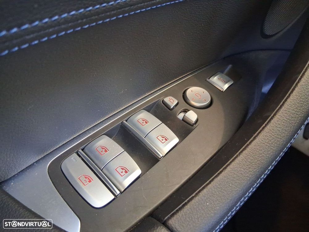 BMW iX3 M Sport Impressive - 20