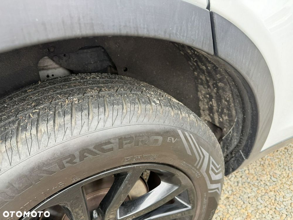 Land Rover Discovery Sport - 37