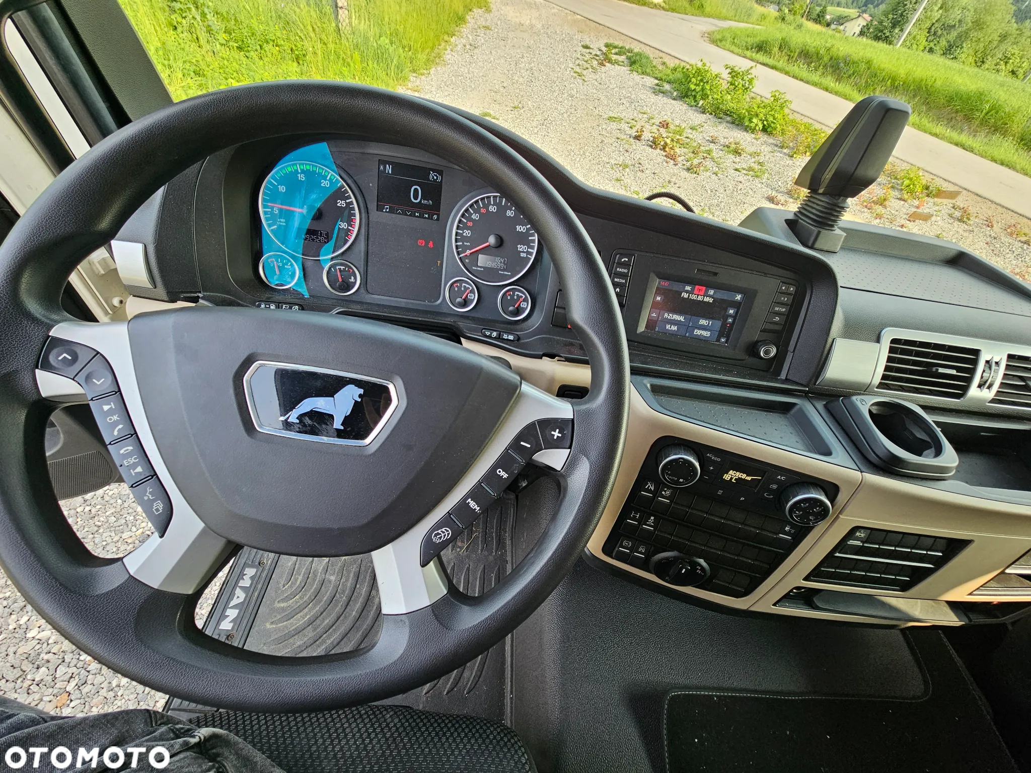 MAN TGL 12.250 / KONTENER / IZOTERMA / WINDA / 2019R / EURO 6 / PEŁEN SERWIS /  6 TON ŁADOWNOŚĆ  / SPROWADZONY / ZADBANY / JAK NOWY /  KSIĄŻKA SERWISOWA / E6 / 17 PALET - 26