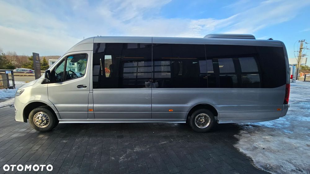 Mercedes-Benz Sprinter 519 - 9