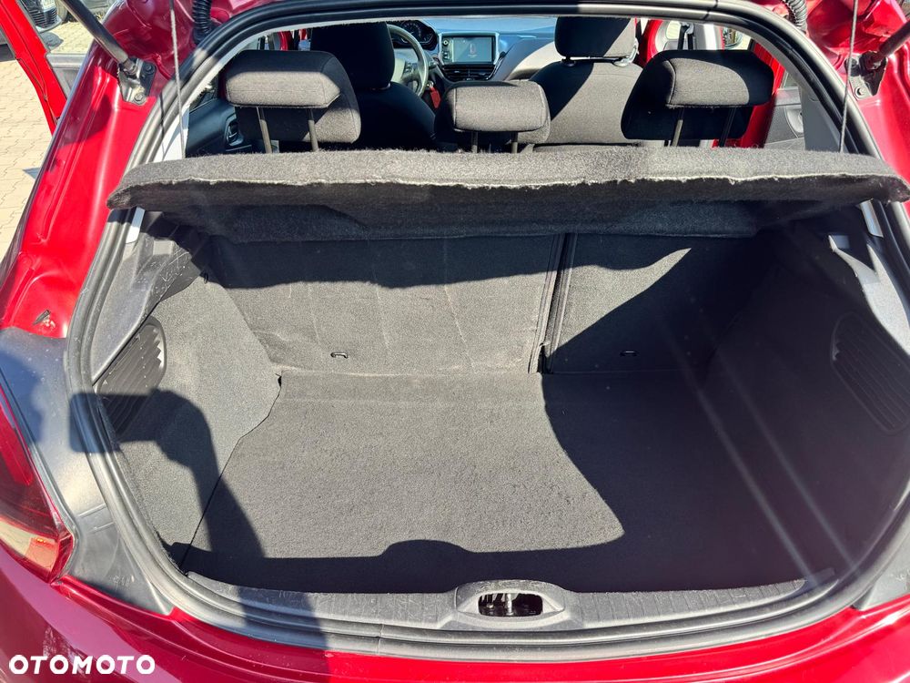 Peugeot 208 1.2 PureTech Allure - 29