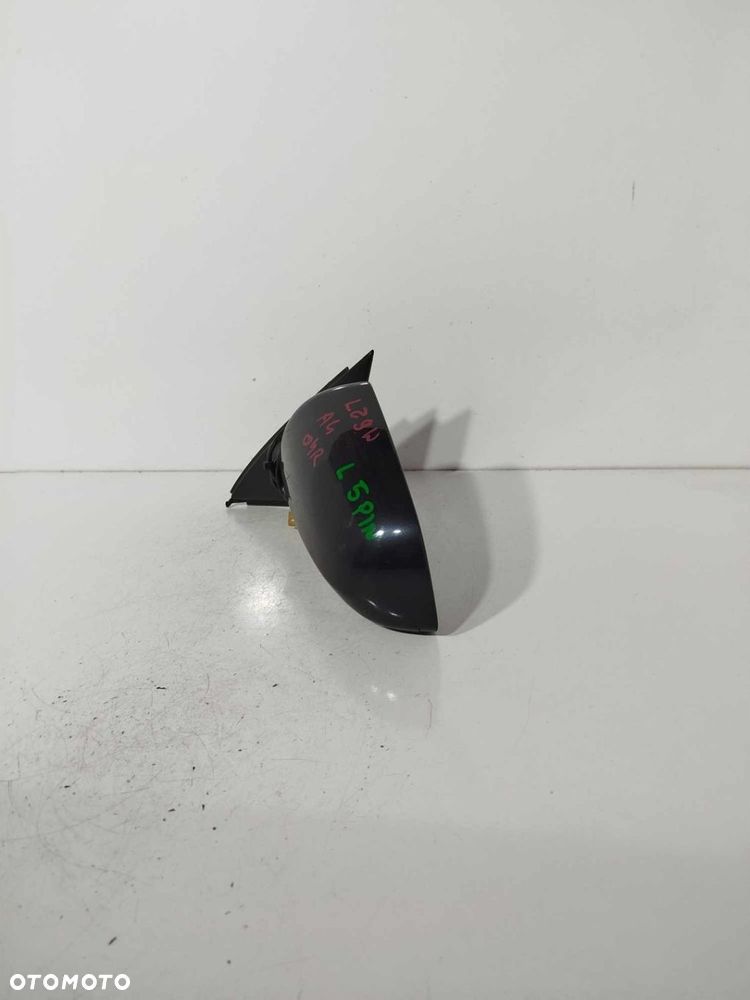 LUSTERKO LEWE PRZEDNIE AUDI A4 B7 04-08 LZ9W 5 PIN - 4