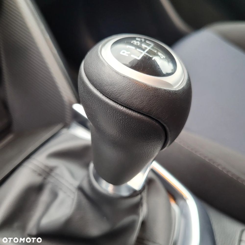 Mazda 2 SKYACTIV-G 75 Exclusive-Line - 38