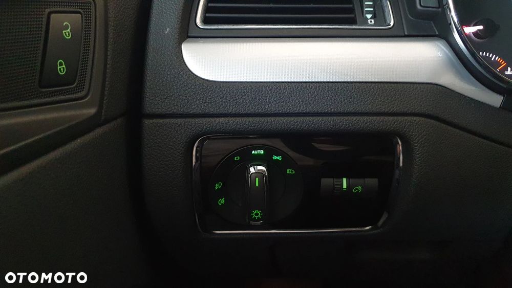 Skoda Superb - 24