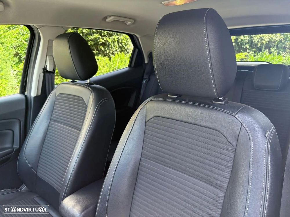 Ford EcoSport 1.0 EcoBoost Titanium Plus - 31