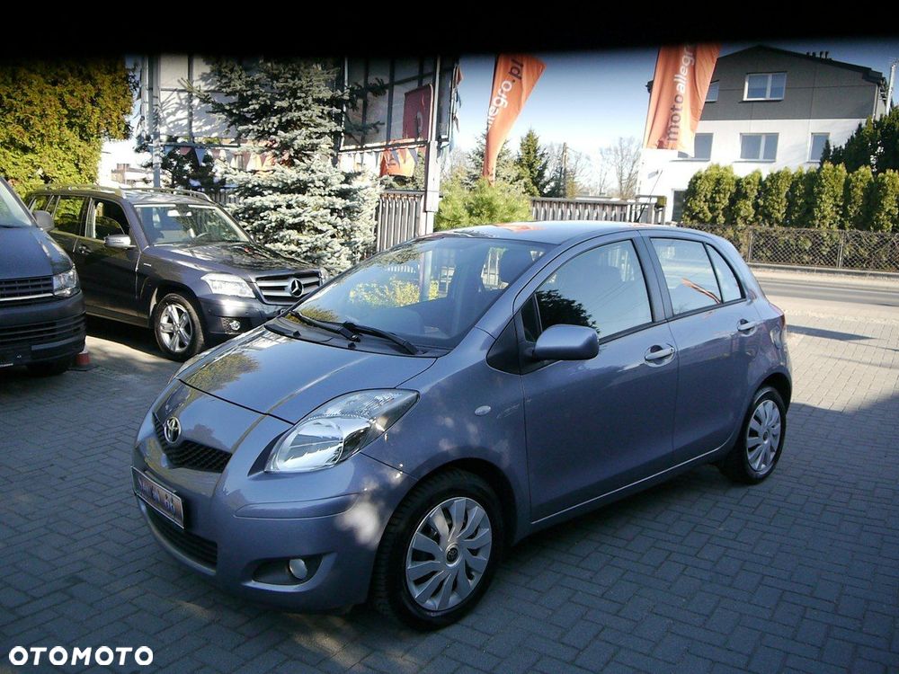 Toyota Yaris 1.33 VVT-i Executive - 12