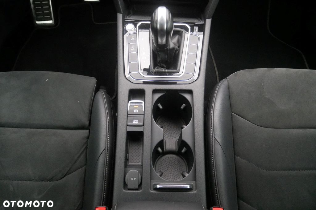 Volkswagen Arteon 2.0 TSI R-Line DSG - 11
