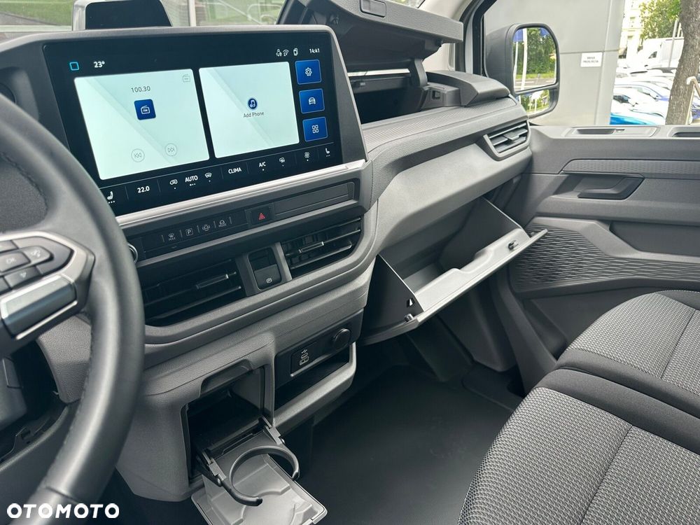 Volkswagen Transporter Transporter Furgon silnik: 2,0 l TDI 150 KM / skrzynia biegów: 8-biegowa automatyczna rozstaw osi: 3100 mm - 19