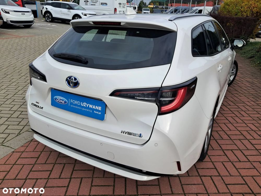 Toyota Corolla ver-1-8-hybrid-comfort - 12