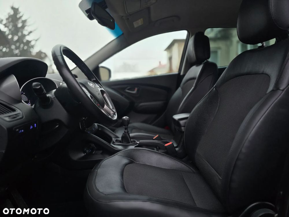 Hyundai ix35 - 13