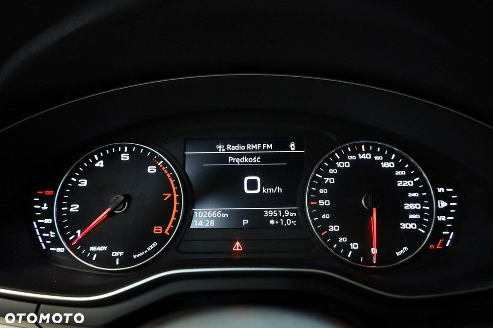 Audi A4 Limousine - 17