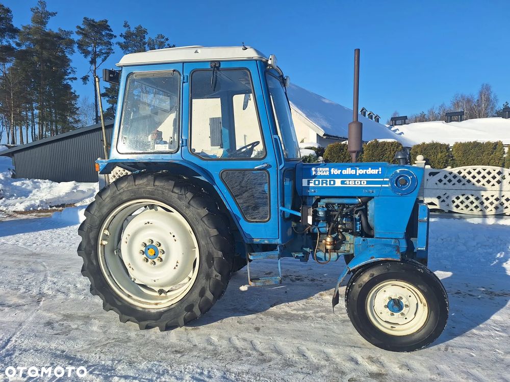 Ford 4600 - 3