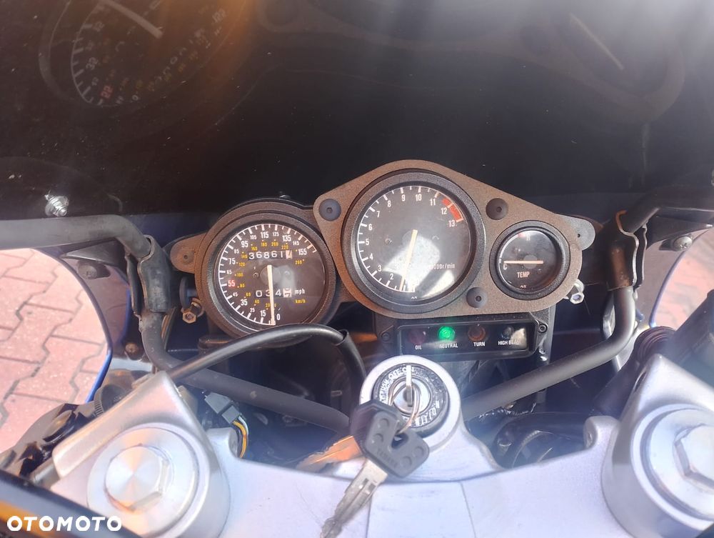 Yamaha GTS - 18